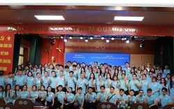 Bộ Nội vụ: Cán bộ, công chức, viên chức và người lao động cần gương mẫu nói không với thuốc lá