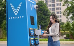 VinFast Evo Lite hút khách nội đô: Xe gọn, đổi pin nhanh, giá chưa đến 15 triệu đồng trong tháng 5