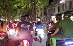 Vì cuộc sống an toàn, không bạo lực: Bài 2 - Công an cơ sở xuyên đêm giữ bình yên địa bàn