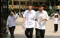 Thi vào lớp 10 ở Hà Nội: Đề Toán vừa sức, phần lớn học sinh có thể đạt từ 7 điểm trở lên
