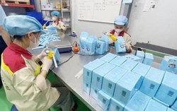 Thu giữ gần 200.000 gói cà phê hòa tan giả tại một công ty