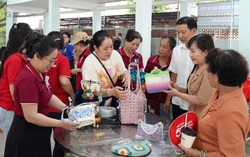 TPHCM: Phụ nữ phường Hòa Hưng hướng tới Đại hội bằng nhiều hoạt động thiết thực