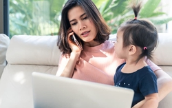 Mẹ coi sự nghiệp hơn con