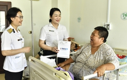 Tiếp thêm nghị lực cho bệnh nhân khó khăn