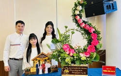 Phụ nữ xứ Lạng thi cắm hoa "xây dựng hạnh phúc gia đình"