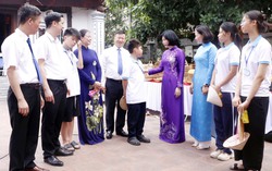Hà Nội: Chắp cánh ước mơ cho 100 trẻ mồ côi, có hoàn cảnh khó khăn