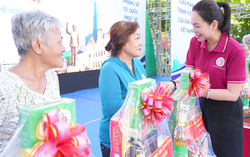 Kỷ niệm 50 năm thành phố mang tên Bác bằng những hoạt động ý nghĩa, nhân văn