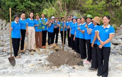 Phụ nữ Cù Lao Chàm "giữ nhịp xanh" giữa vùng sinh quyển thế giới