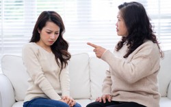 Đừng để lời nói trở thành vết thương