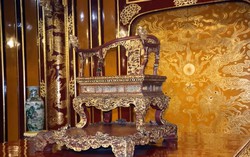 Bảo tồn tối đa yếu tố gốc khi phục chế Bảo vật quốc gia "Ngai vua triều Nguyễn"