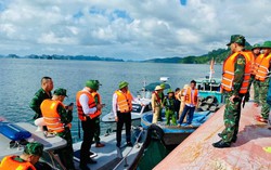 Quảng Ninh: Tìm thấy 1 thi thể trong vụ lật tàu tại Vân Đồn, 1 người đang tiếp tục được tìm kiếm