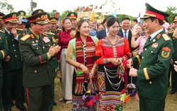 Từ bản làng kết nghĩa đến thế trận lòng dân nơi biên giới Việt Nam - Lào