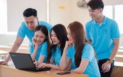 Phấn đấu 100% sinh viên được trang bị kiến thức, kỹ năng và đạo đức trí tuệ nhân tạo