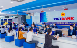 Cổ phiếu VBB biến động ra sao khi sang sàn HOSE?
