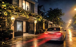 Chiếc taxi biến mất trong đêm