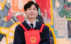 Ước mơ đổi thay bản làng của cậu học trò người Dao đạt điểm 10 môn Lịch sử
