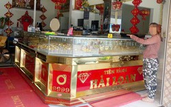 Người phụ nữ có 7 tiền án tiếp tục trộm vàng
