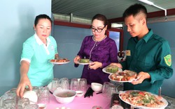 Bữa cơm tri ân tháng Bảy và những ký ức không phai