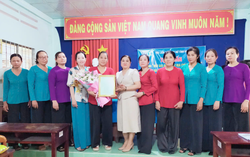 Vĩnh Long: Trang bị kiến thức về xây dựng gia đình hạnh phúc cho cán bộ, hội viên phụ nữ