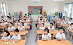 Sắp xếp trường học: Bộ Nội vụ hướng dẫn giải quyết chính sách trước 30/11