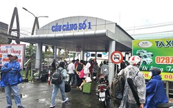 Tạm ngưng hoạt động tàu đi Phú Quốc do thời tiết xấu