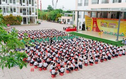 Cô giáo vận động tiền trang trí lớp vào tài khoản cá nhân: Nhà trường nói gì?