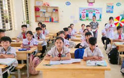 Sắp xếp trường học - Bài 2: Hiệu trưởng trở lại bục giảng, sẵn sàng thôi chưa đủ