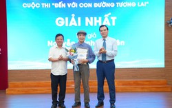 Trao giải Cuộc thi "Đến với Con đường tương lai"