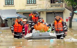 Công an Lạng Sơn căng mình trong mưa lũ, sát cánh cùng Nhân dân