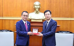 Tạo thêm động lực mới cho quan hệ hợp tác giữa Mặt trận hai nước Việt Nam - Lào