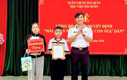 Học viện Hải quân nhận đỡ đầu con ngư dân có hoàn cảnh khó khăn