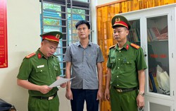 Nguyên Chủ tịch, Phó Chủ tịch và công chức địa chính xã bị khởi tố