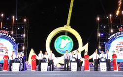 Khai mạc Ngày hội Văn hóa di sản và Lễ hội Khinh khí cầu tại Cà Mau