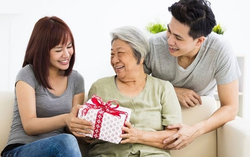 Diễn đàn tháng 8: Dùng yêu thương và kiên trì để chồng thành đồng minh báo hiếu bố mẹ vợ