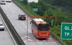 Rà soát, đánh giá kỹ quy định về khoảng cách an toàn trên cao tốc