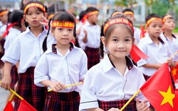 Diễn đàn tháng 9: Đừng biến mùa tựu trường thành một cuộc chạy đua