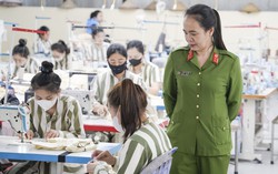 Nữ quản giáo nối nghiệp cha, 21 năm bền bỉ gieo niềm tin cho những người lầm lỡ
