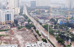 Hà Nội lý giải việc đường Tố Hữu ngập sâu dù cạnh hồ thoát nước Đồng Bông 2