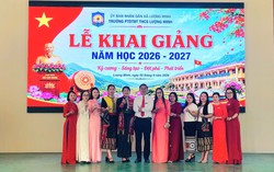 Diễn đàn tháng 9: Giữ học sinh vùng cao đến trường không chỉ cần con đường an toàn