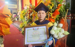 Sư cô Thủ khoa Học viện Phật giáo Việt Nam: Dùng công nghệ số lan tỏa Phật pháp