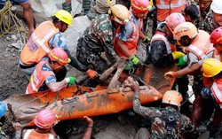 Lũ quét tại Nepal và Trung Quốc: Ghi nhận hơn 1.300 người thiệt mạng
