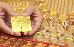 Giá vàng tiếp tục giảm, vàng nhẫn cao hơn vàng miếng