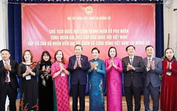 Chủ tịch Quốc hội Trần Thanh Mẫn gặp gỡ cộng đồng kiều bào tại Mông Cổ