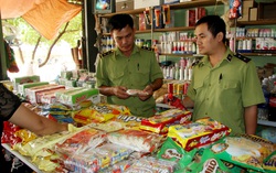 Cao điểm chống buôn lậu, hàng giả dịp Tết nguyên đán Canh Tý
