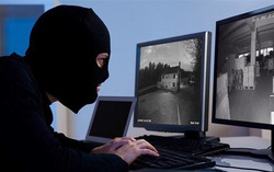 Nhiều gia đình lo lắng sau sự cố camera nhà ca sĩ Văn Mai Hương bị hack 