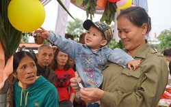 "Phiên chợ 0 đồng" giúp người nghèo đón Tết đầm ấm