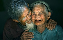Vẻ đẹp Đất và Người