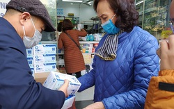 Nhà thuốc không dám nhận đơn đặt hàng khẩu trang phòng virus Corona, Bộ Y tế sẽ đề nghị chính sách bình ổn giá