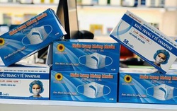 Hà Nội: Khẩu trang y tế, dung dịch rửa tay khô tăng giá tới 10 lần 