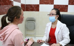 Bác sĩ da liễu bày cách giúp chị em tự phục hồi sức sống cho làn da sau Tết